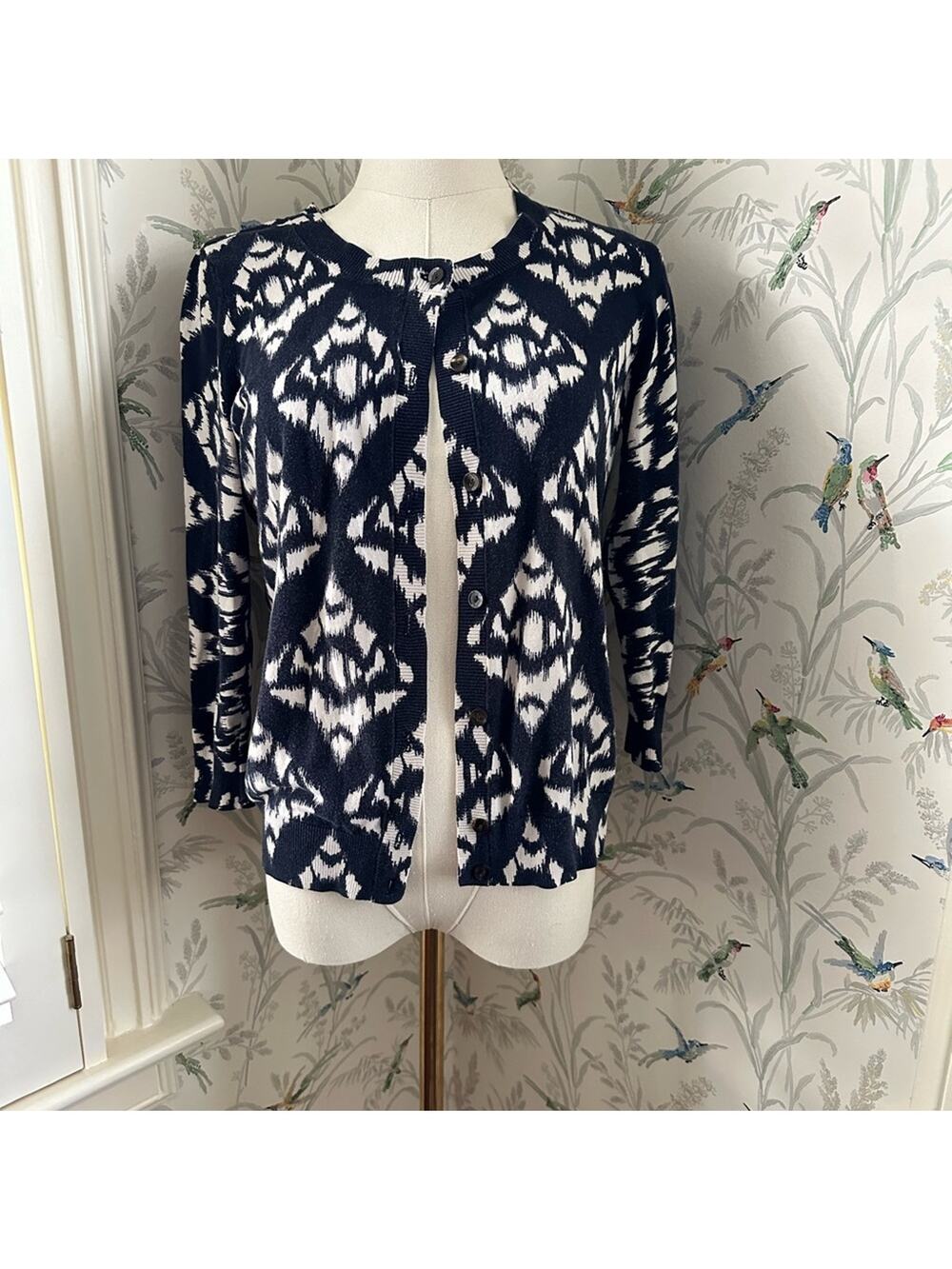 Talbots women’s navy and white pattern cardigan size S